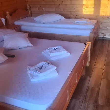 Cabană Cabanuțele Din Lemn *